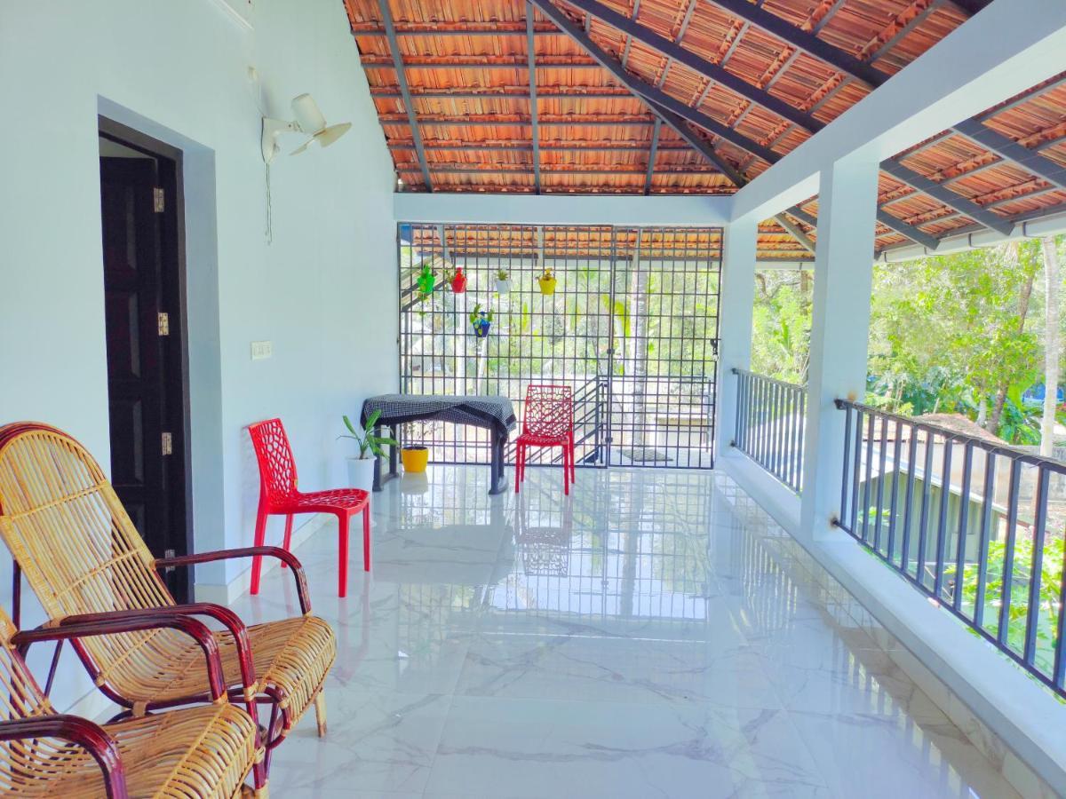Malhar Marari Homestay Mararikulam Extérieur photo